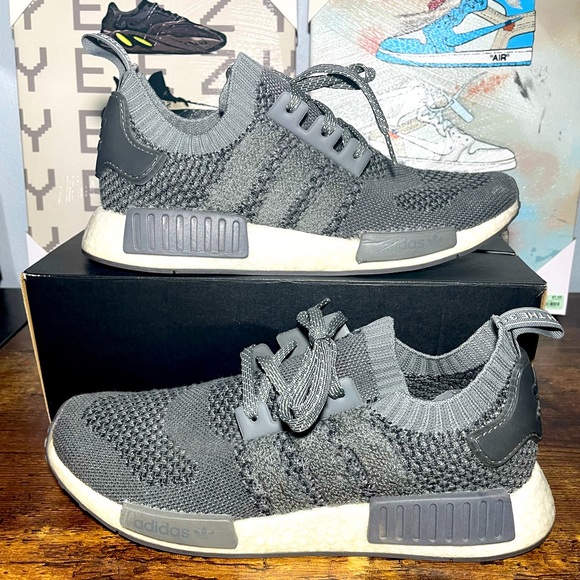 adidas gazelle silver green womens adidas EE3650 adidas NMD R1 Pk Mens Shoe